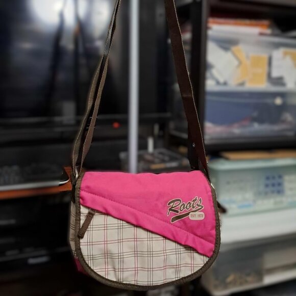 Genuine Roots Canvas Crossbody Messenger Bag New No Tag - Picture 3 of 6